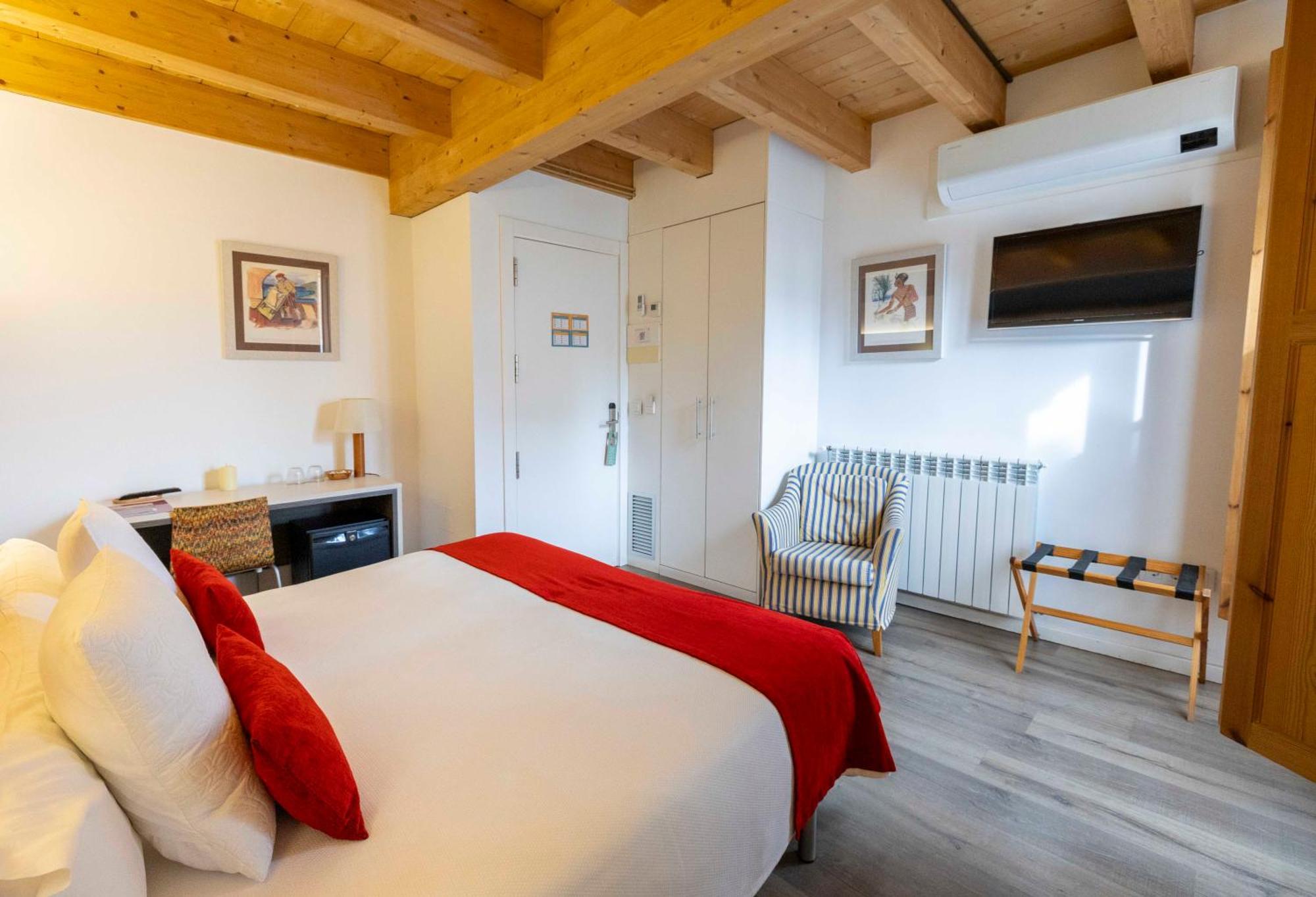 Hotel La Freixera 솔소나 외부 사진